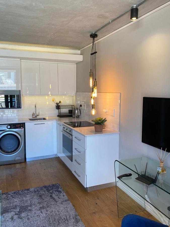 Modern Apartment In The Docklands, De Waterkant, Cape Town Stunning Views, Gorgeous Pool Deck Cidade Do Cabo Exterior foto